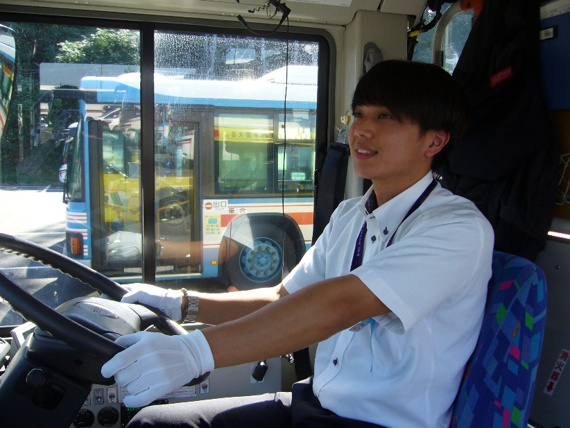 運行部出雲営業所運行課運転士 園山天志